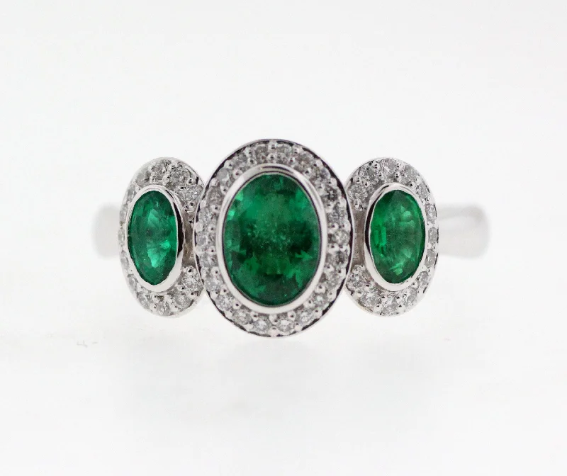 14KW Emerald And Diamond Ring