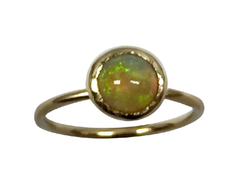 Hand Made Ethiopian Opal Cabochon Cut Ring 18K Yellow Gold