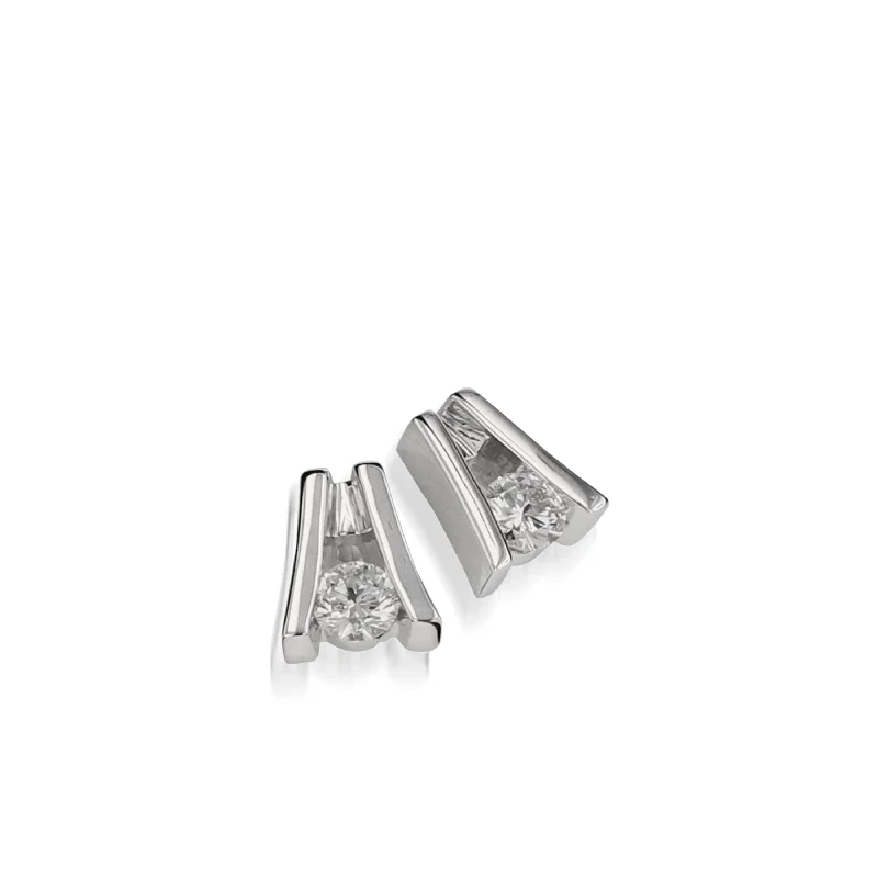 Venture Diamond Solitaire Earring