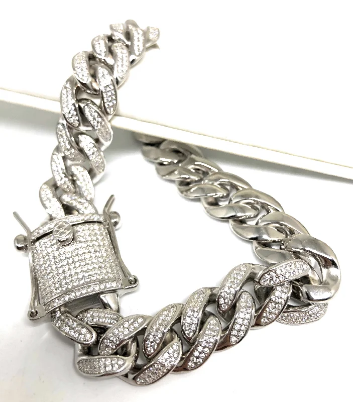 .925 Silver Icced Out CZ Big Cuban Link 9 inch 12.5mm width Braccelet